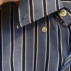 Club Room easy traveler iron free blue on blue striped long sleeve, size large